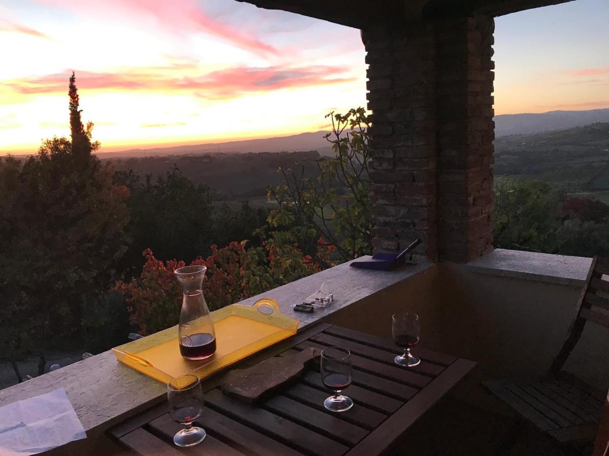 Le Querciolaie Monte Cavallo - Upper Apartment Saturnia Εξωτερικό φωτογραφία